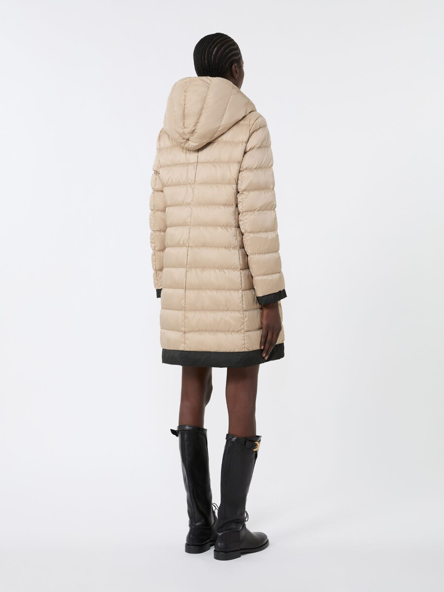 reversible down jacket in water-repellent fabric - black