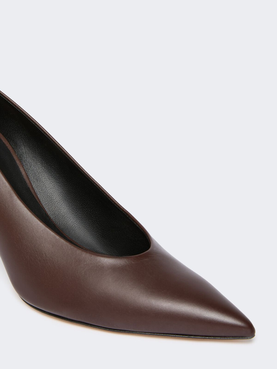 patent leather court shoes - dark brown