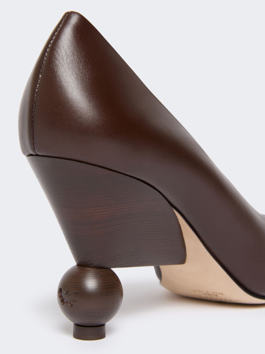 patent leather court shoes - dark brown